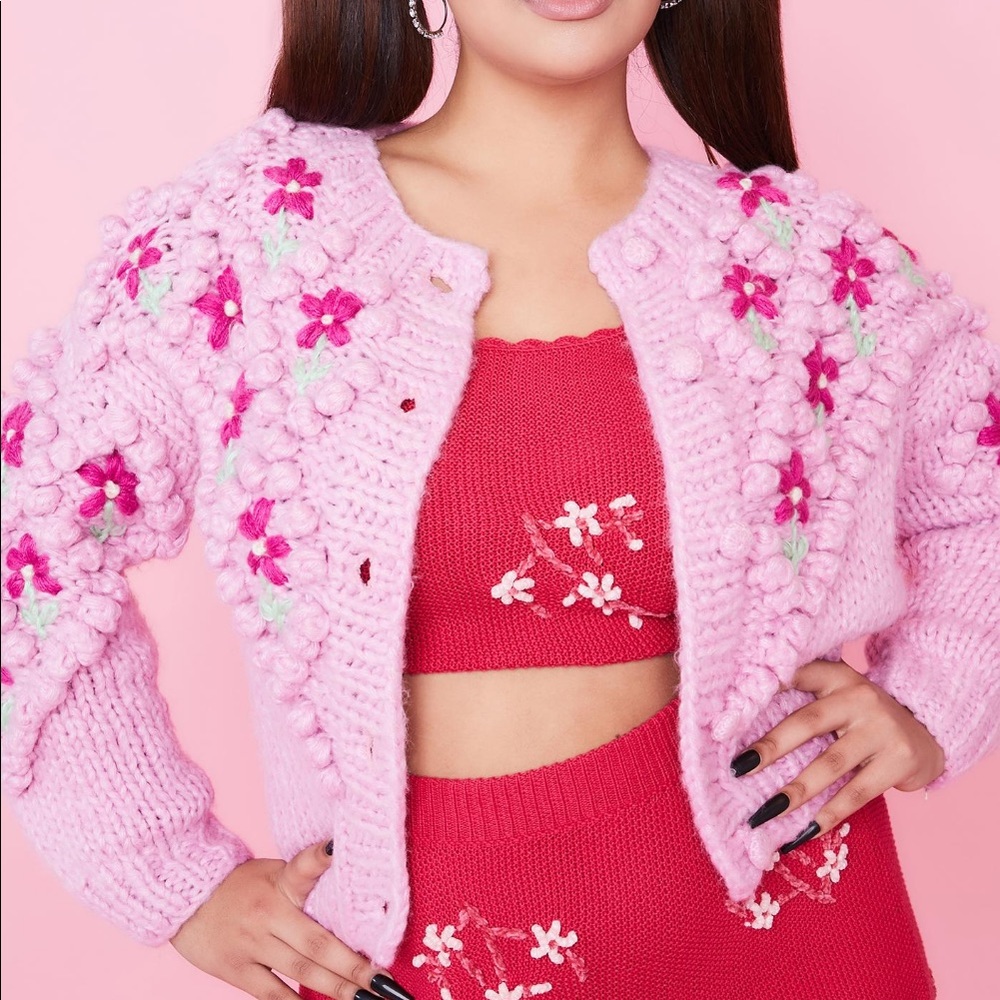 Pink Knit Strawberry Patch Sweater Cardigan Size Medium